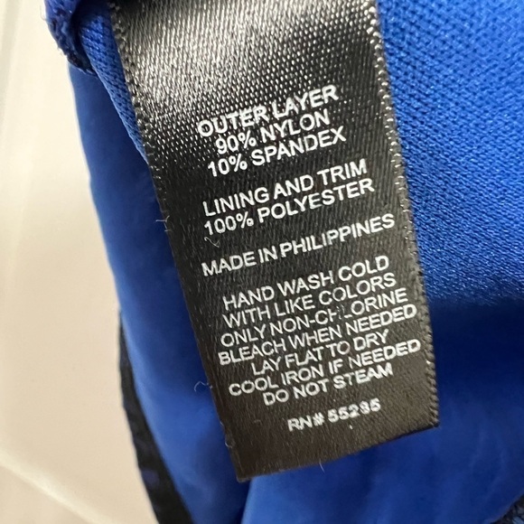 Express Women’s Sleeveless Lace Peplum Top (S) - Picture 4 of 5